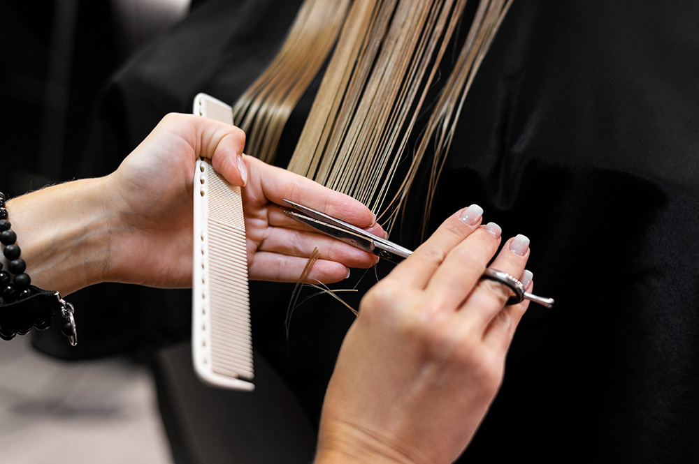 woman getting her hair cut beauty salon